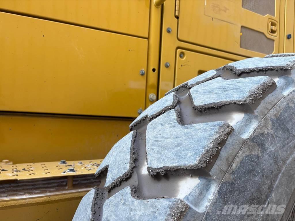 CAT 150 Vejhøvle / Gradere