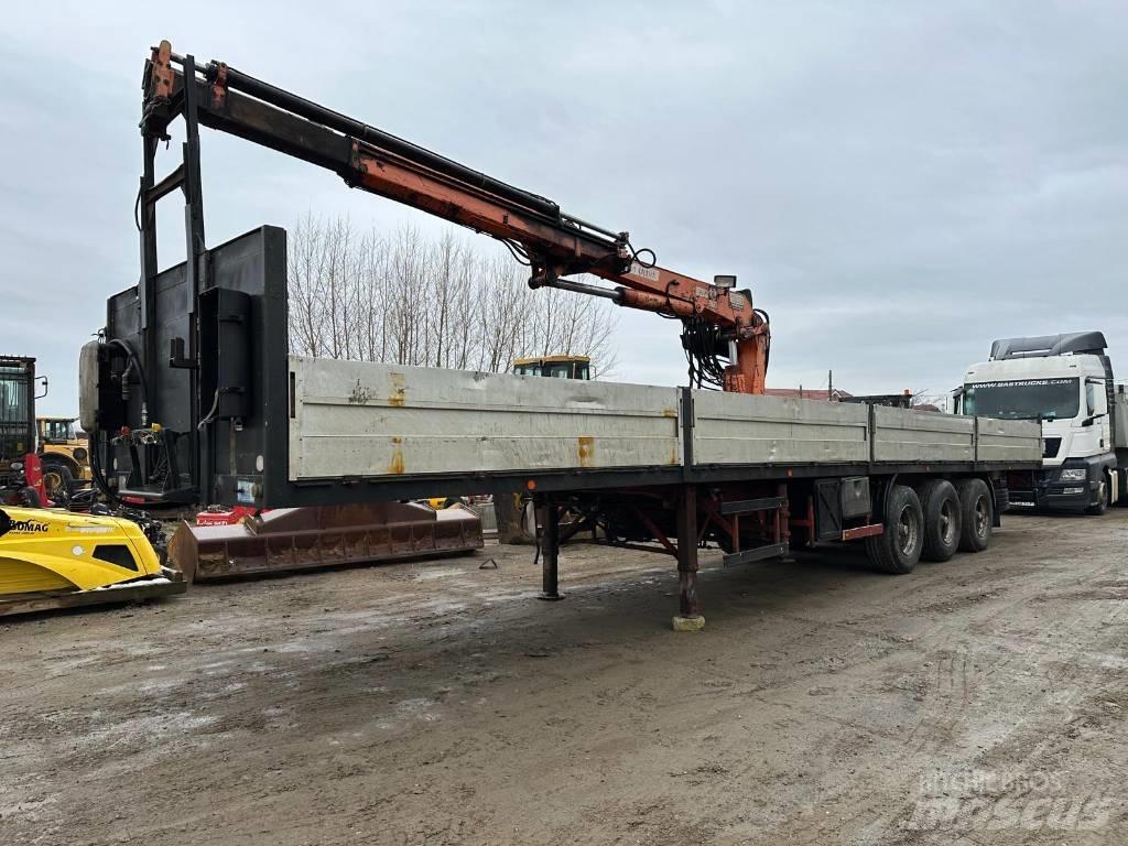 Schmitz SPR 24 Semi-trailer med Gardinsider