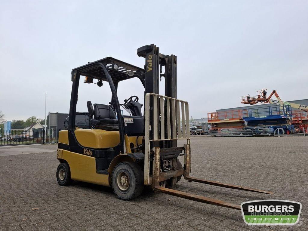 Yale GDP25 LX Diesel gaffeltrucks