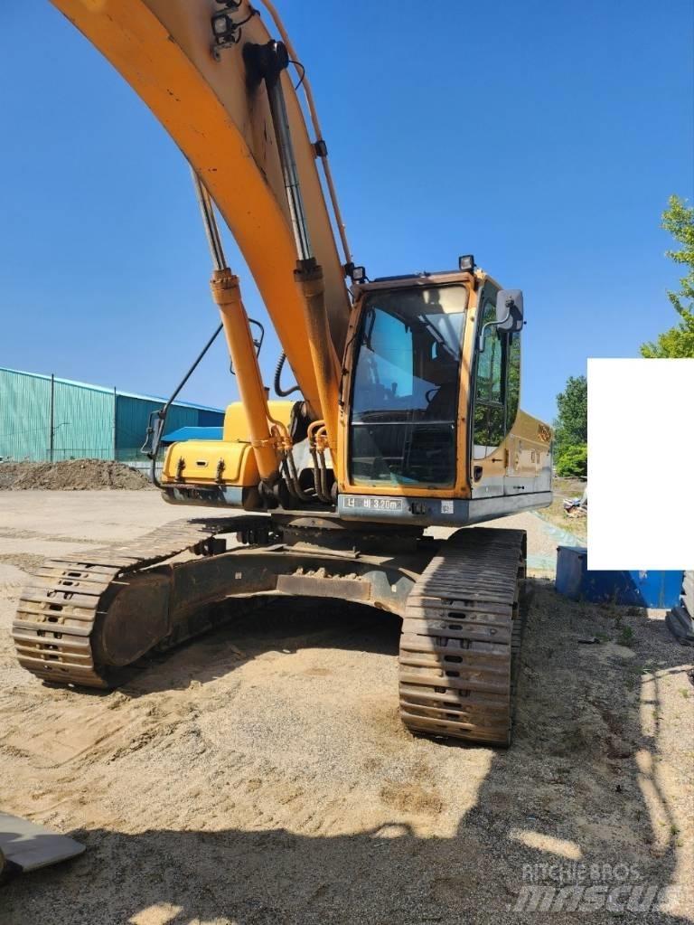 Hyundai Robex 300 LC Gravemaskiner på larvebånd