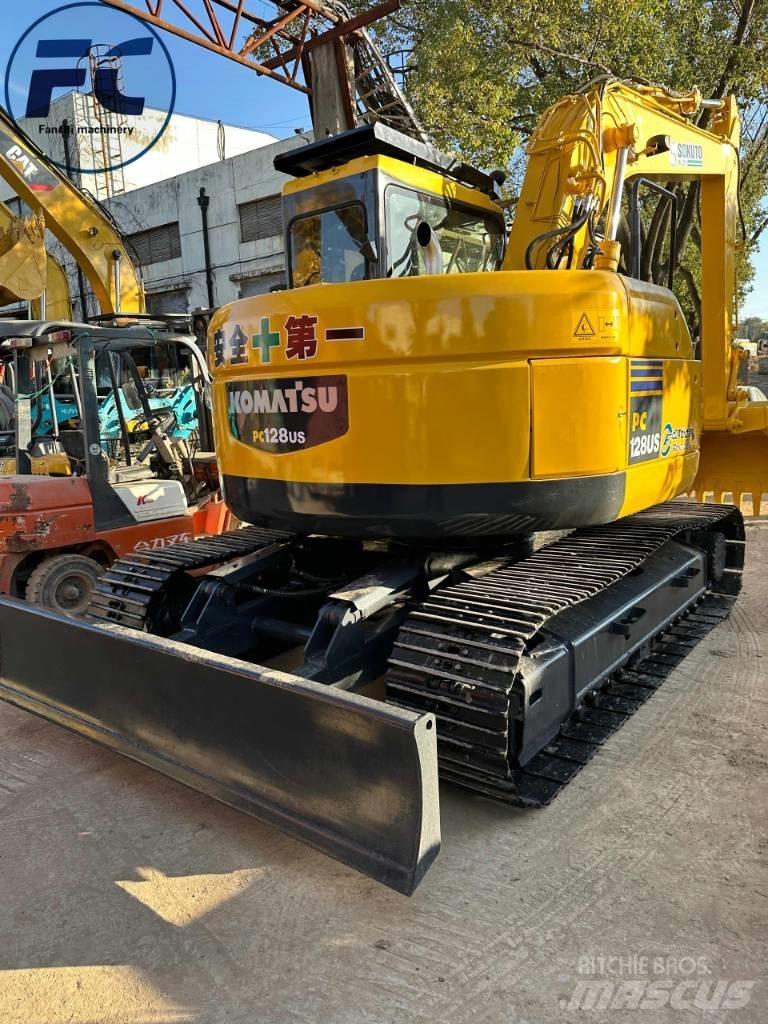 Komatsu PC 128 US Gravemaskiner på larvebånd