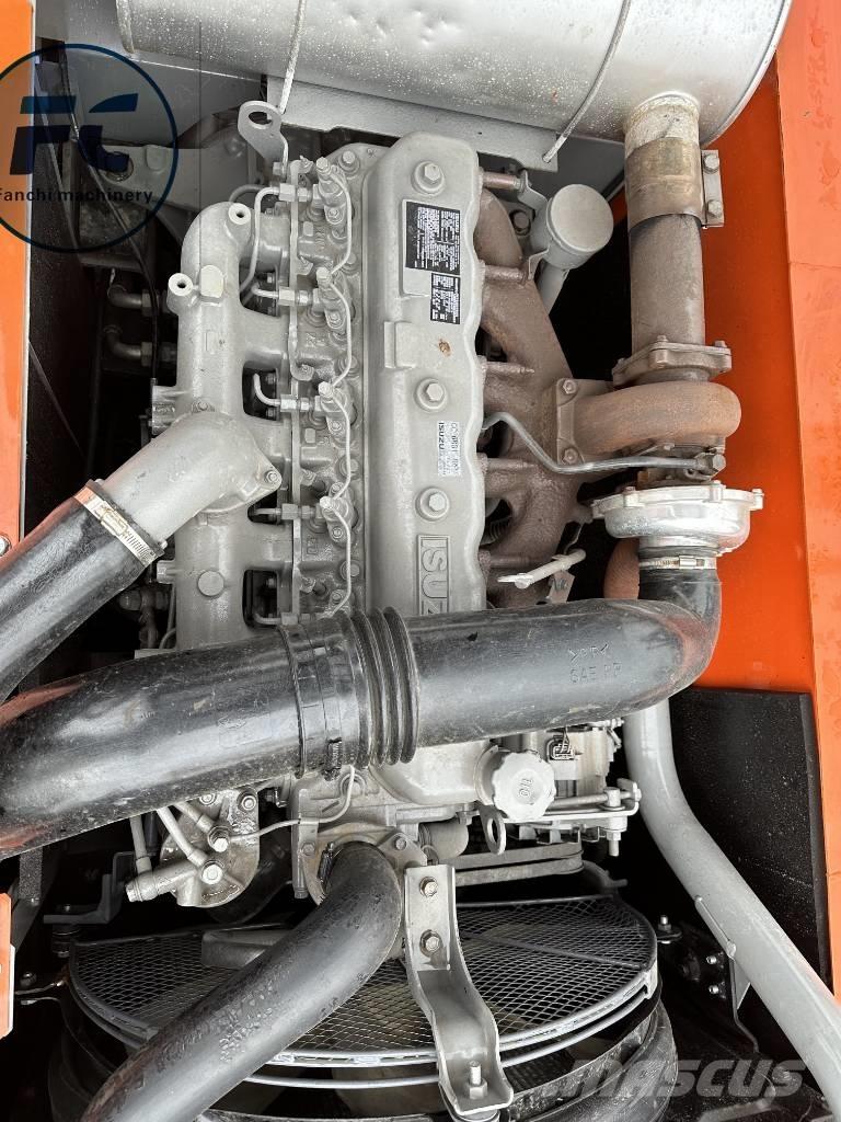 Hitachi ZX 200 Gravemaskiner på larvebånd