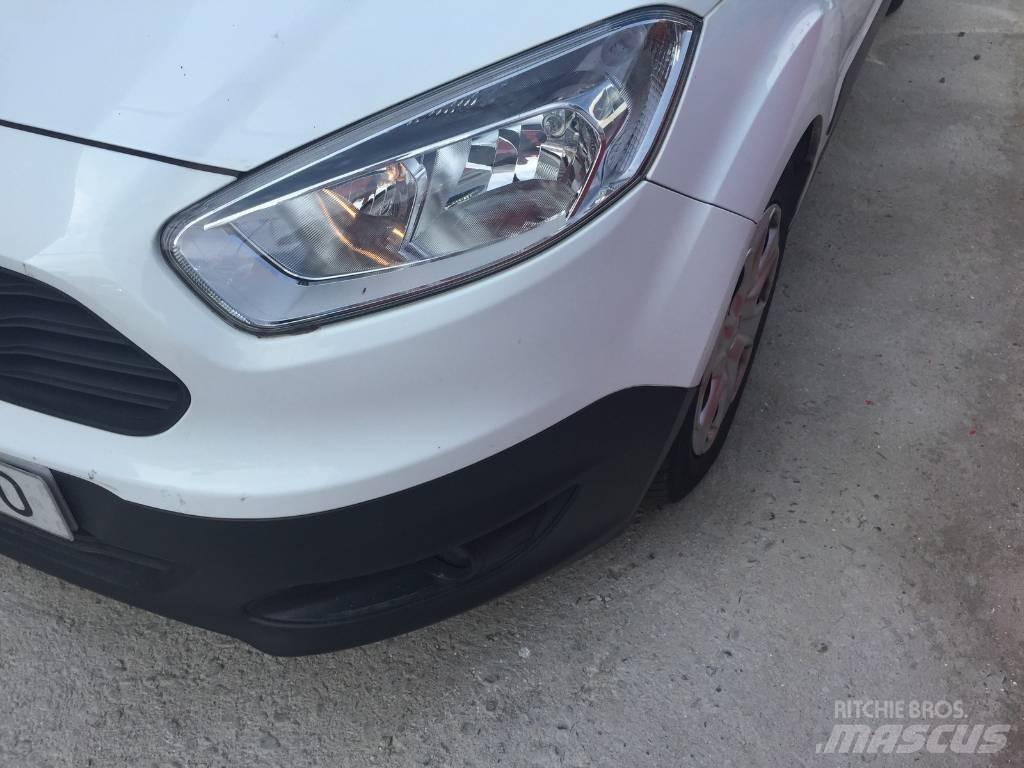 Ford Courier Varebiler