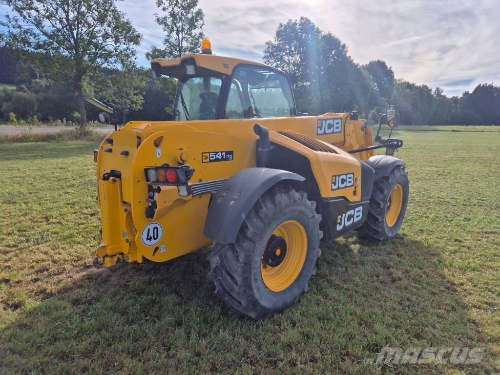 JCB 541-70 Teleskoplæssere til landbrug