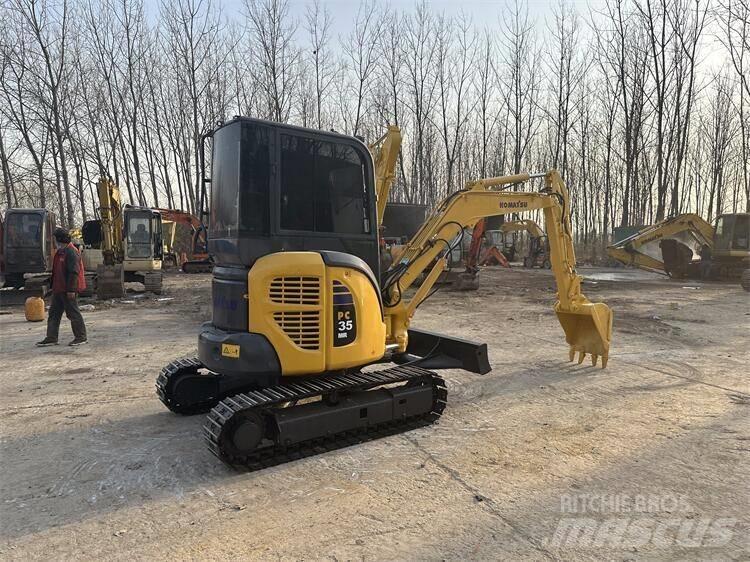 Komatsu PC35 Minigravemaskiner
