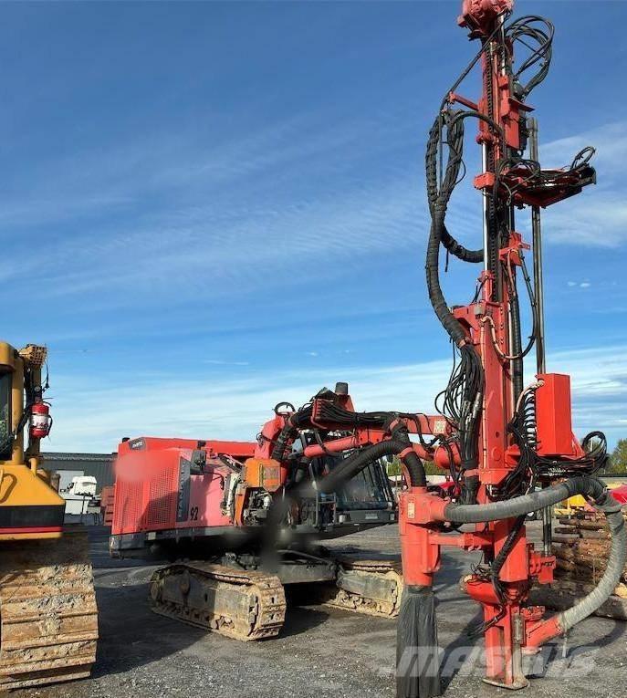 Sandvik DX800 Overfladeboreudstyr / Borerigge