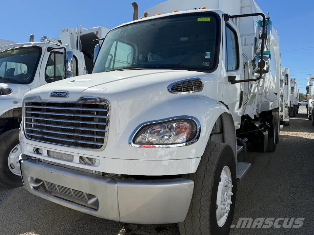 Freightliner M2 Renovationslastbiler
