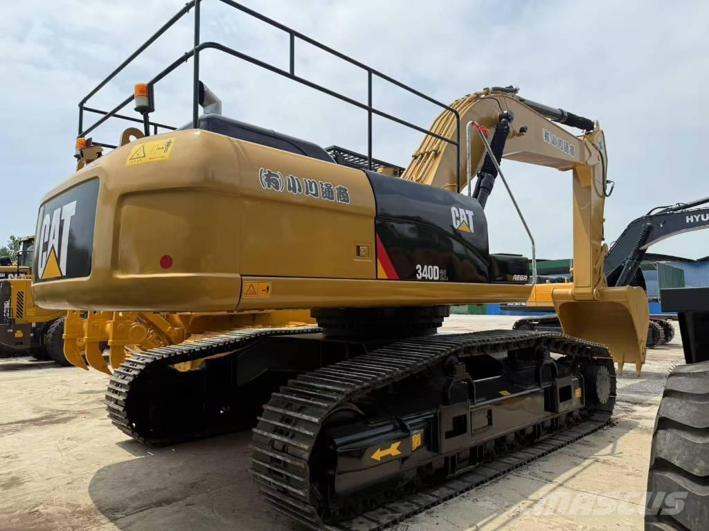 CAT 340 Gravemaskiner på larvebånd