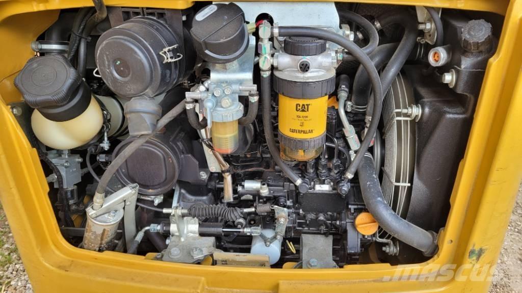 CAT 301.7 D Minigravemaskiner