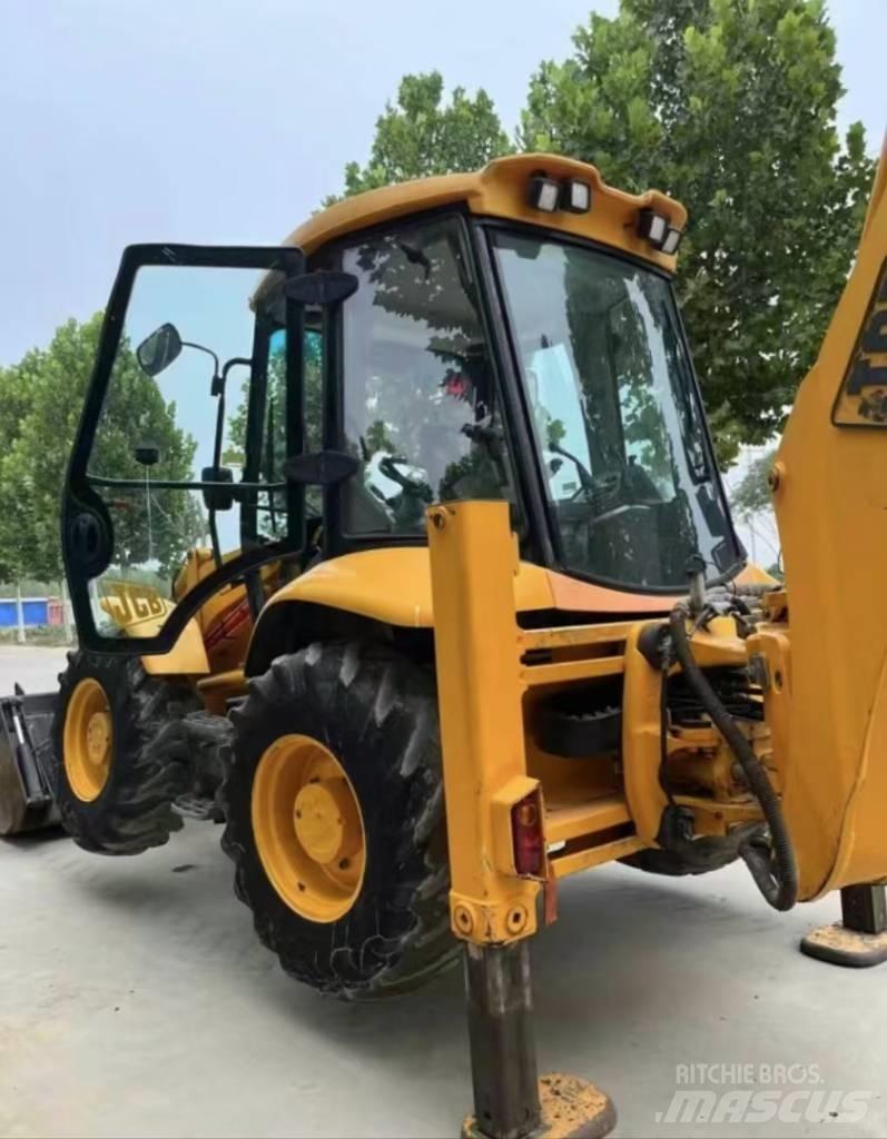 JCB 4 CX Rendegravere