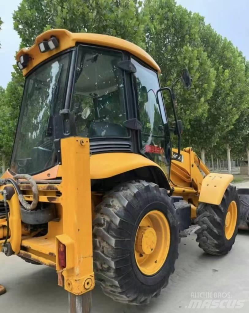 JCB 4 CX Rendegravere