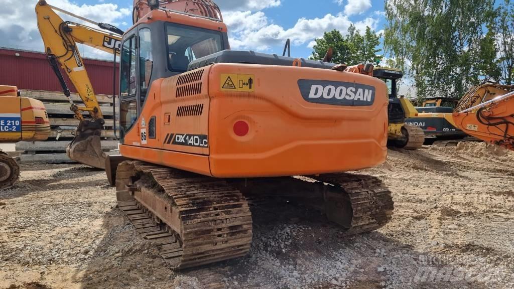 Doosan DX 140 LC-3 Gravemaskiner på larvebånd