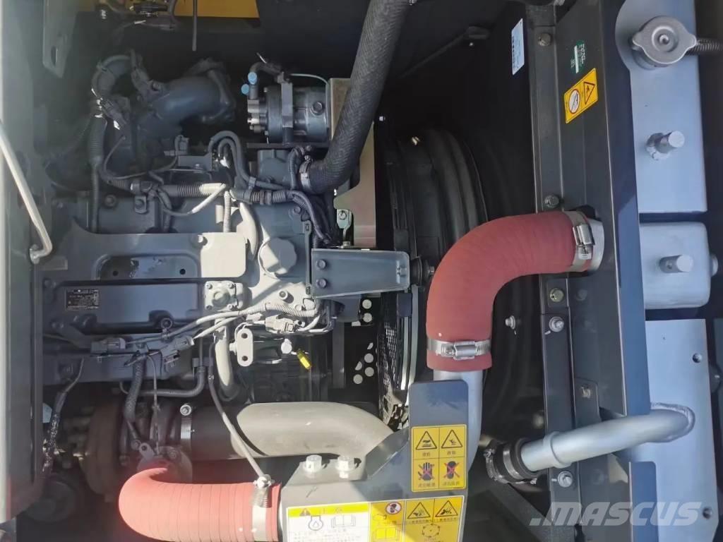 Sumitomo SH130 Gravemaskiner på larvebånd