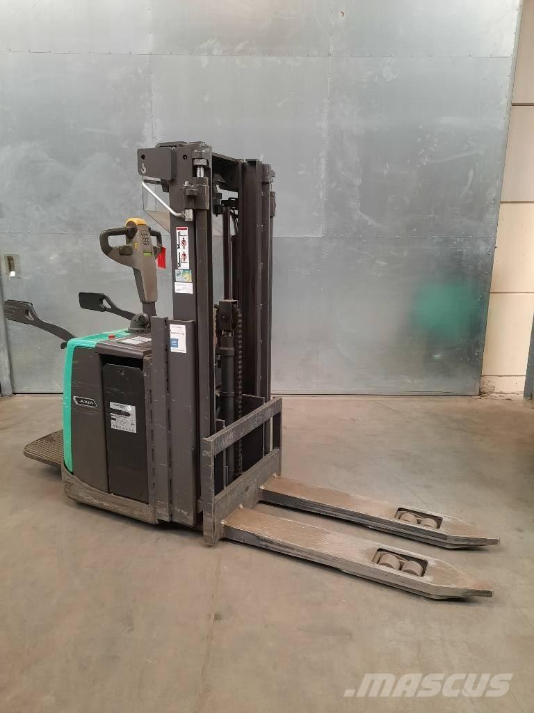 Mitsubishi SBV16P Selvkørende stablere