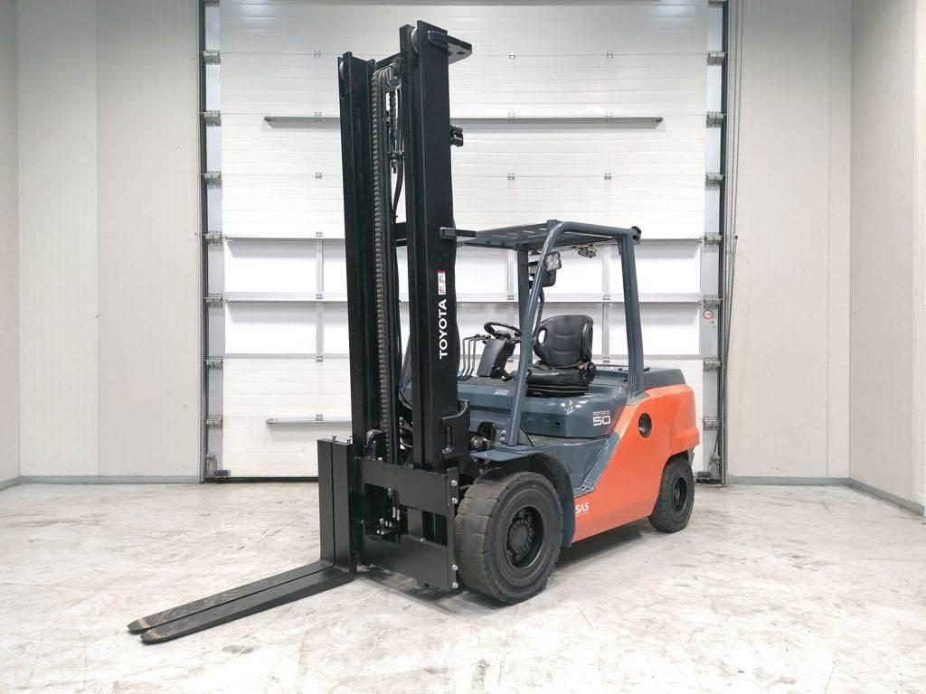 Toyota 40-8FD50N Diesel gaffeltrucks