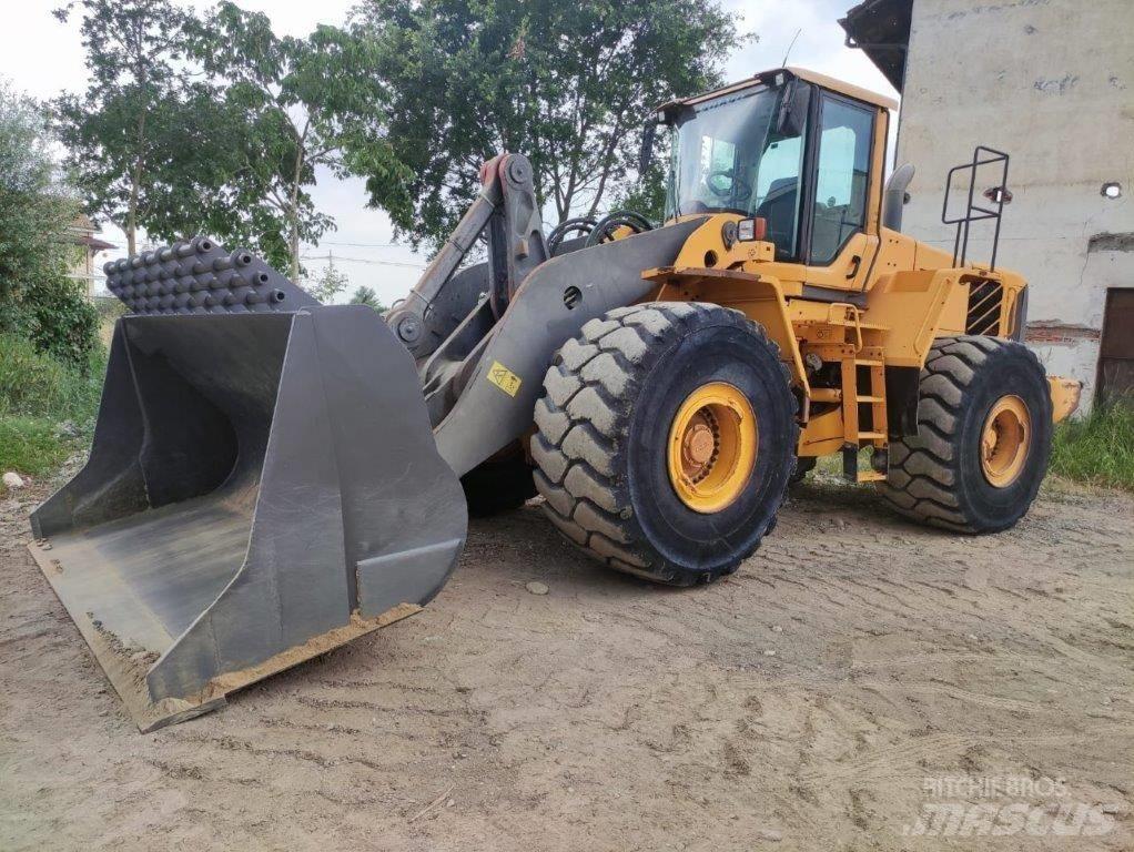 Volvo L 220 F Læssemaskiner på hjul