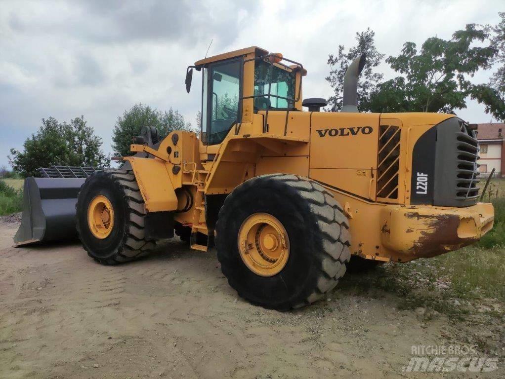 Volvo L 220 F Læssemaskiner på hjul