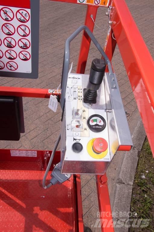SkyJack SJIII3219 Saxlifte