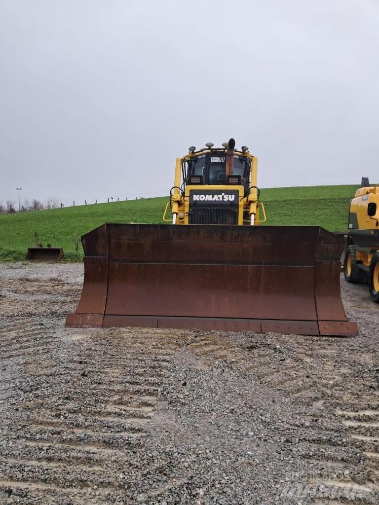 Komatsu D 65 PX-17 Bulldozer på larvebånd