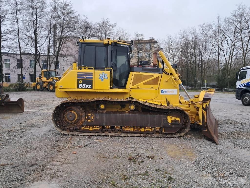 Komatsu D 65 PX-17 Bulldozer på larvebånd