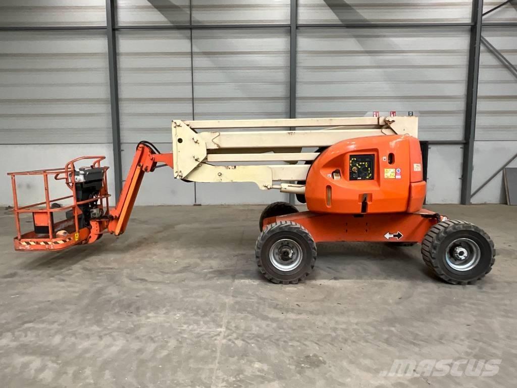 JLG 450 AJ Bomlifte med knækarm