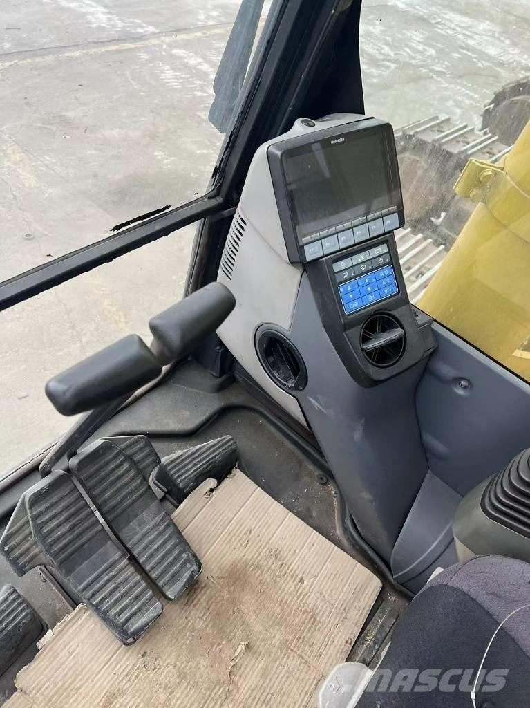 Komatsu PC490-10 Gravemaskiner på larvebånd
