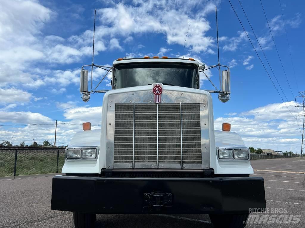 Kenworth T 800 Trækkere