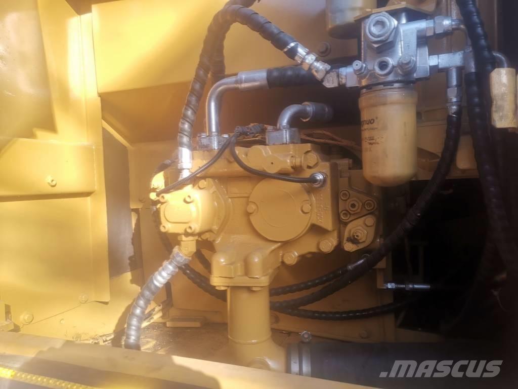 CAT 320 D Gravemaskiner på larvebånd