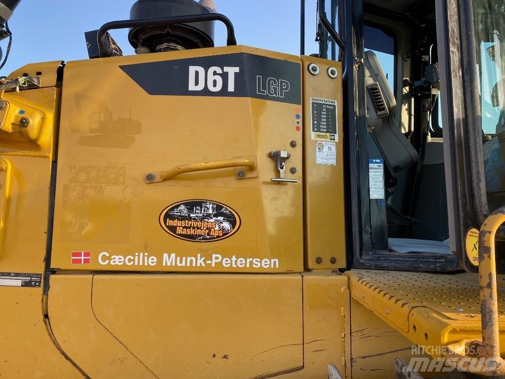 CAT D 6 T LGP Bulldozer på larvebånd