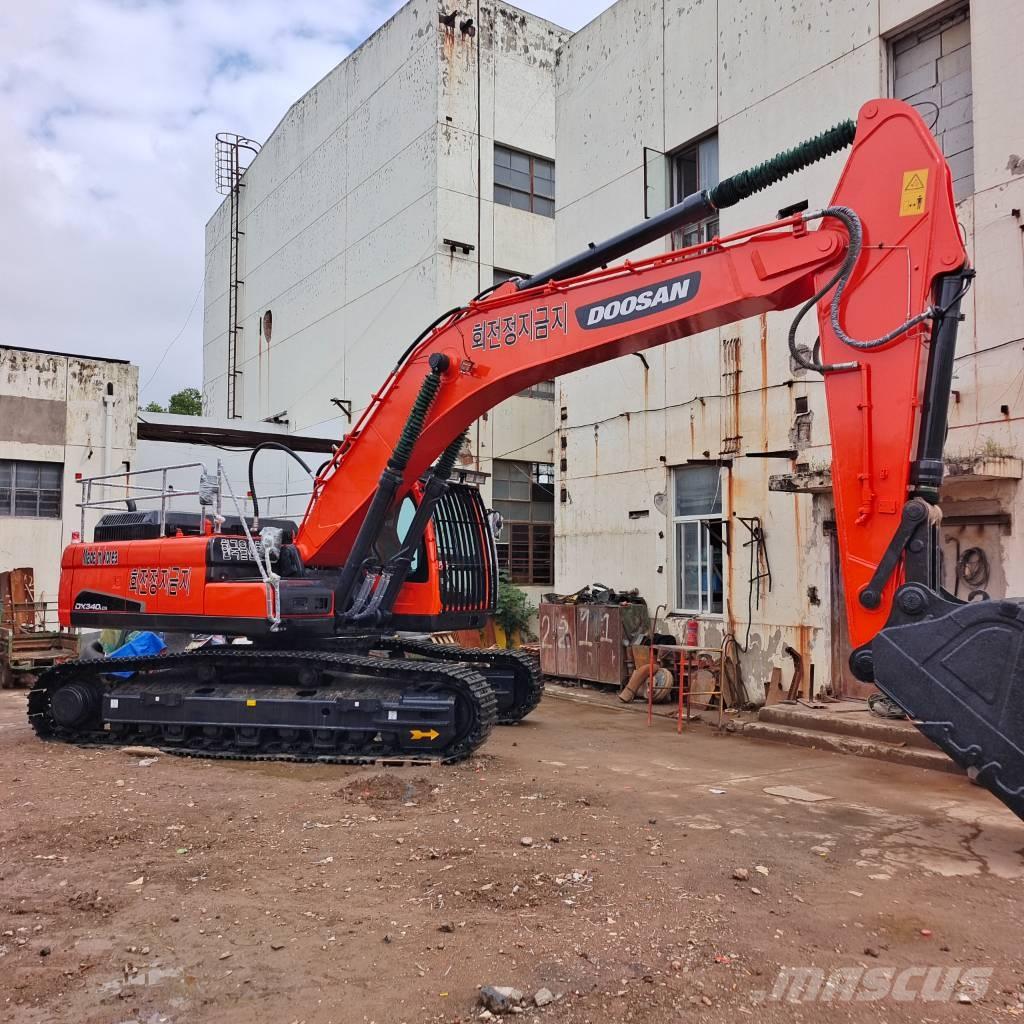 Doosan DX340LC Gravemaskiner på larvebånd