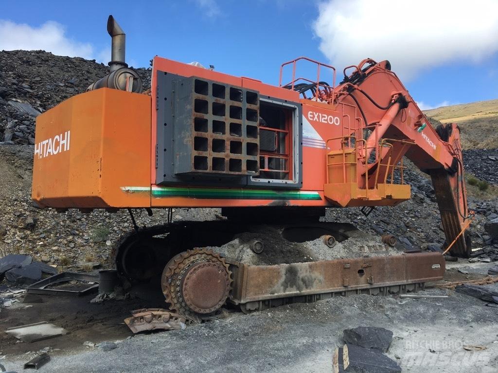 Hitachi EX 1200-5 C Gravemaskiner på larvebånd