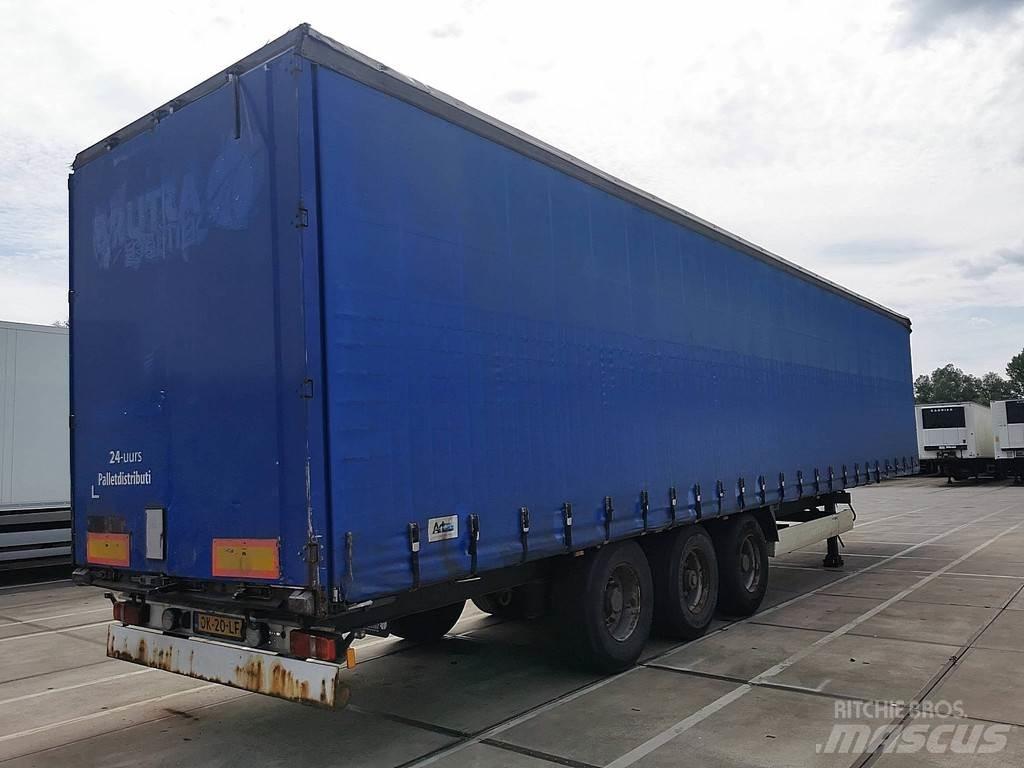 Krone SD Semi-trailer med Gardinsider