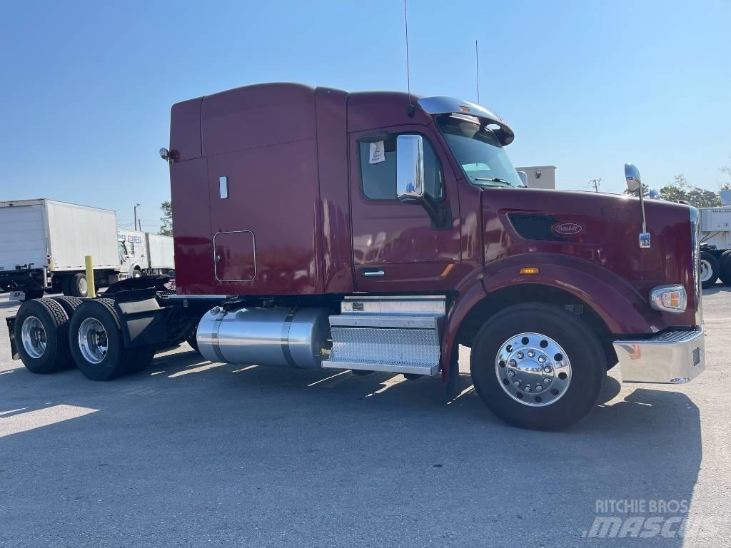 Peterbilt 567 Trækkere