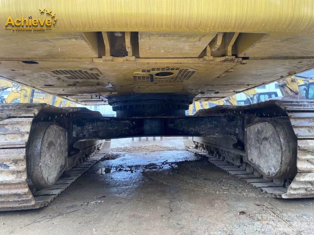 CAT 320 Gravemaskiner på larvebånd