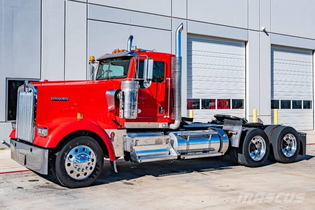 Kenworth W 900 Trækkere