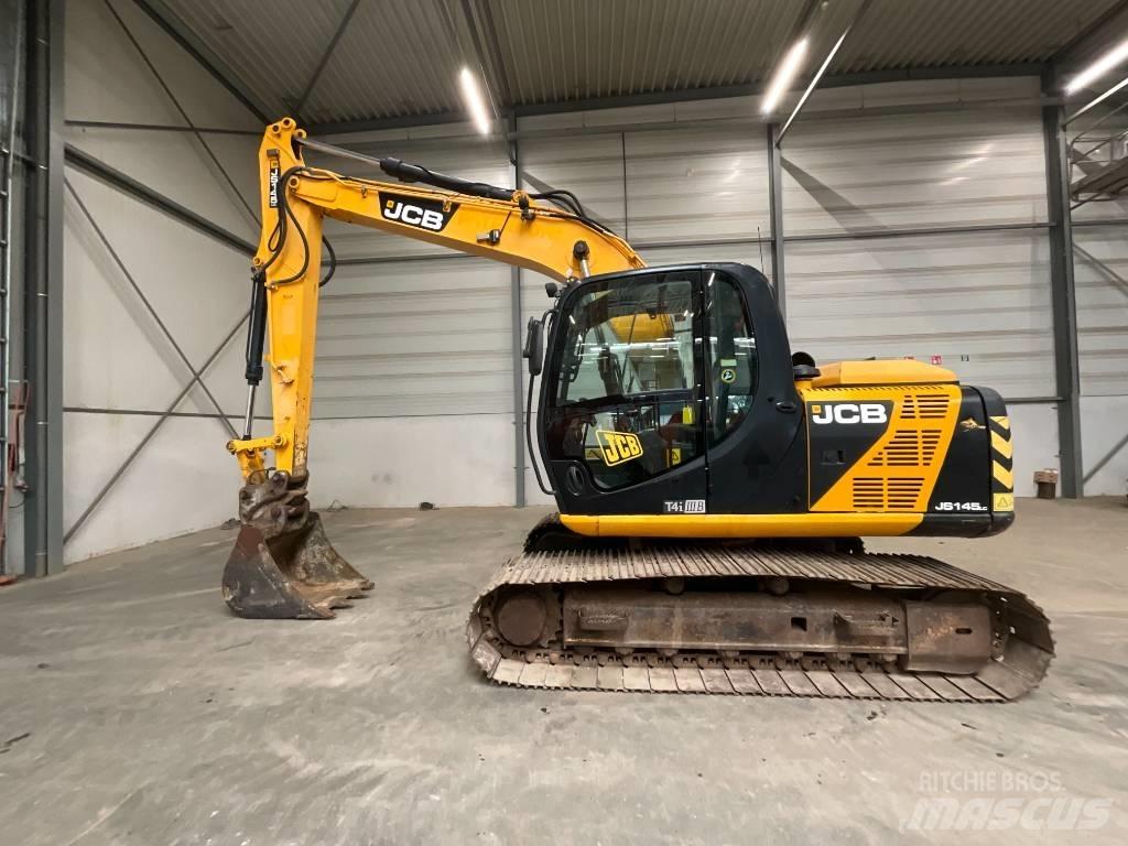 JCB JS 145 LC Gravemaskiner på larvebånd