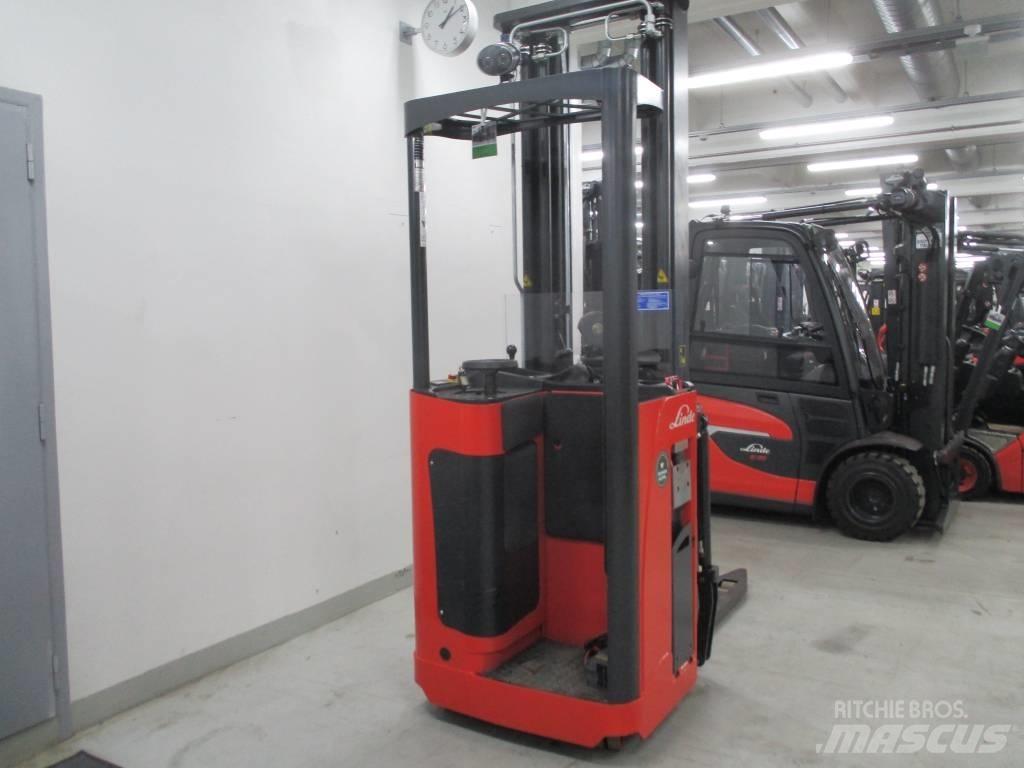 Linde L2000 Selvkørende stablere