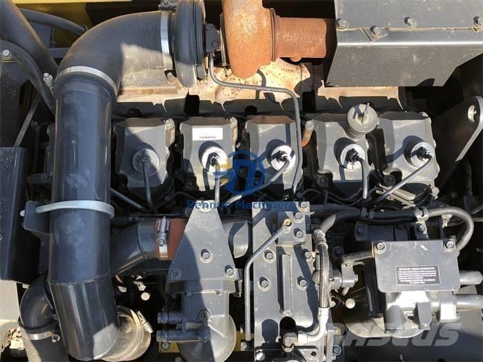 Komatsu PC 450-7 Gravemaskiner på larvebånd