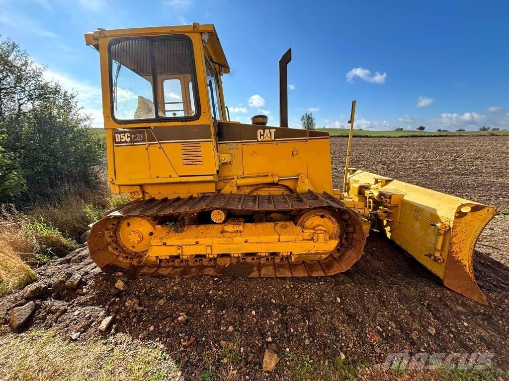 CAT D 5 C Bulldozer på larvebånd