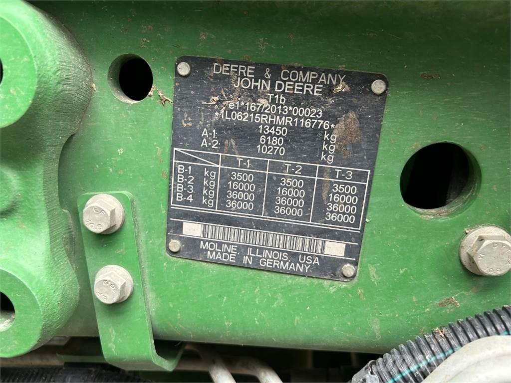 John Deere 6215R Traktorer
