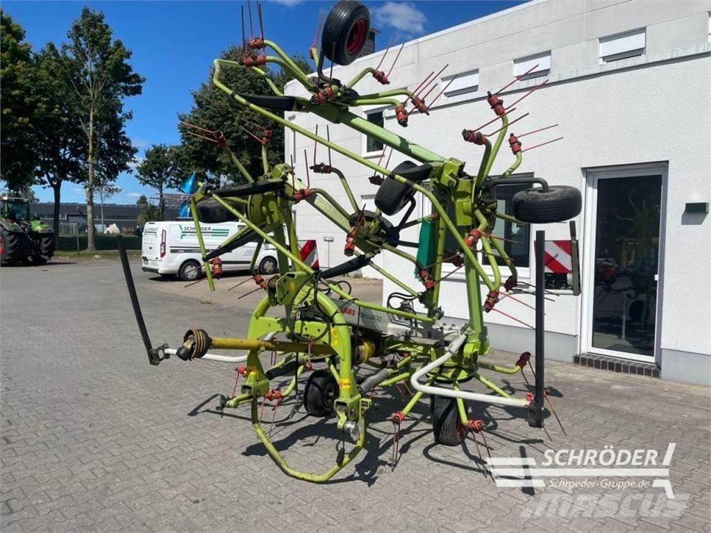 CLAAS VOLTO 800 River og høvendere