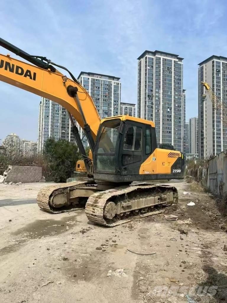 Hyundai 215VS Gravemaskiner på larvebånd