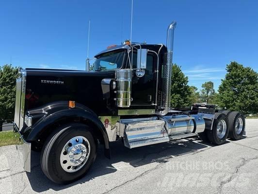 Kenworth W 900 Trækkere