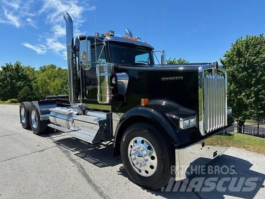 Kenworth W 900 Trækkere