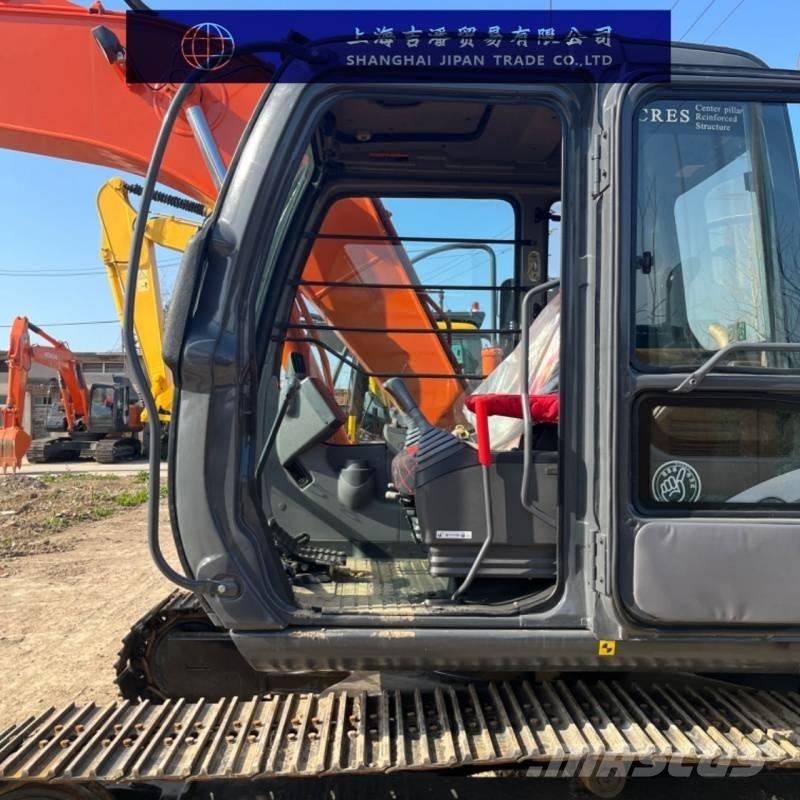 Hitachi ZX 120 Midi-gravemaskiner 7t - 12t