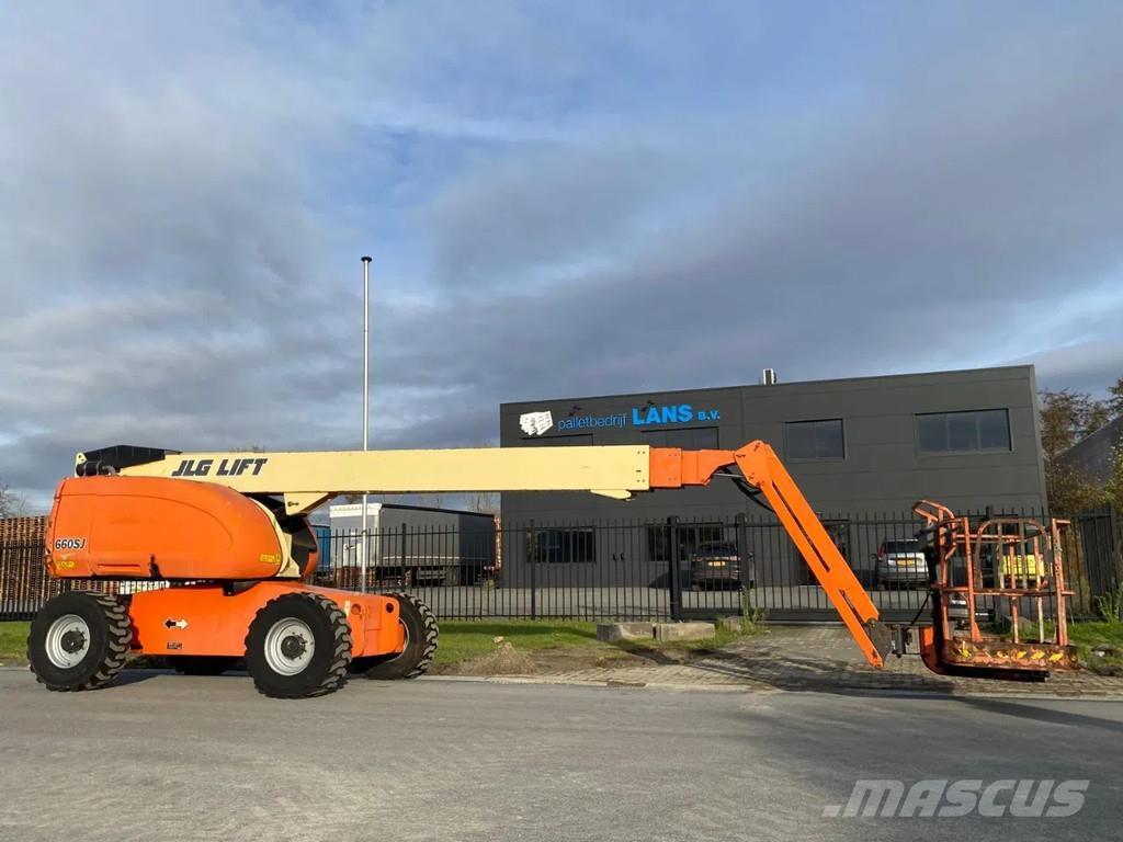 JLG 660SJ Teleskoplifte