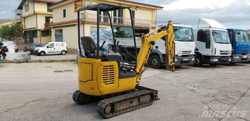 Komatsu PC14R-3HS Minigravemaskiner