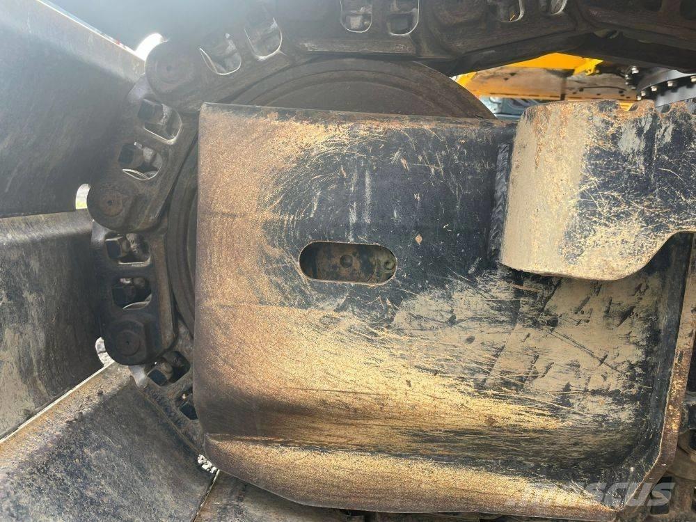 JCB 140 X LC Gravemaskiner på larvebånd