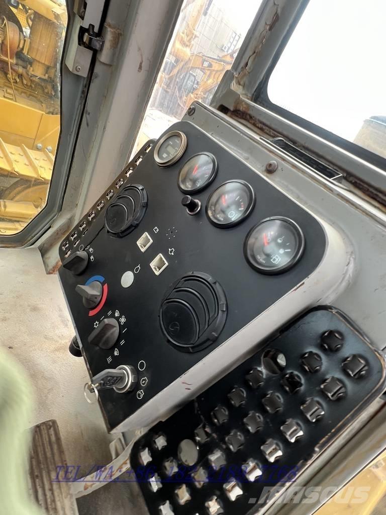 CAT D6G Bulldozer på larvebånd