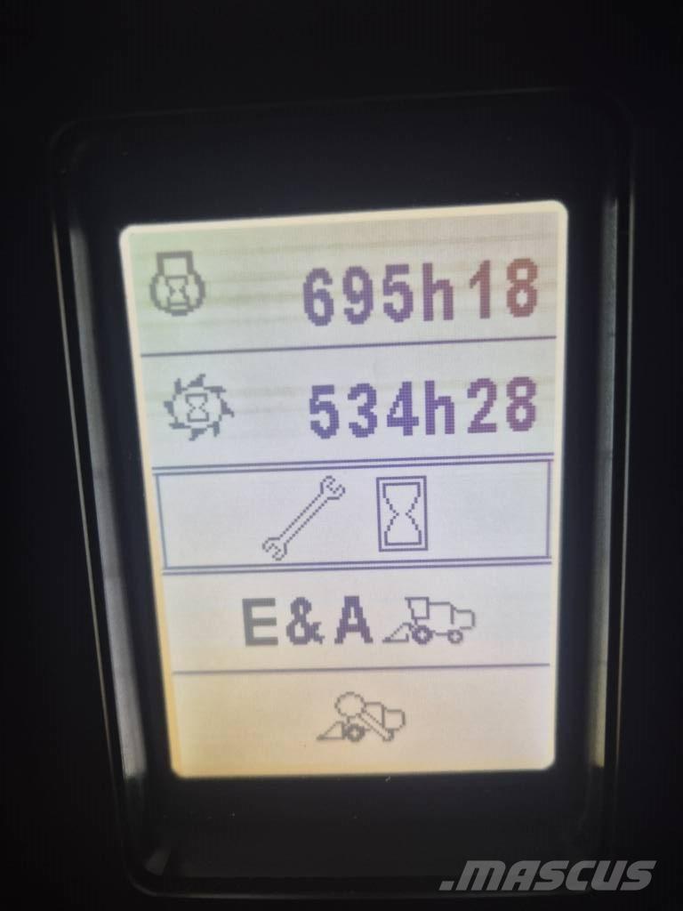 New Holland TC 5.90 Mejetærskere